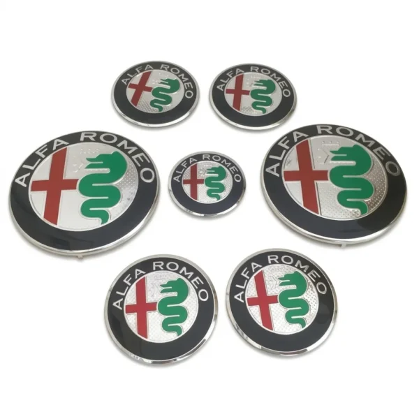 b554d78e-b9c9-4883-abe7-3fefb92b27ec.webp Kit de 7 emblèmes Alfa Romeo, finition nouveau design vert